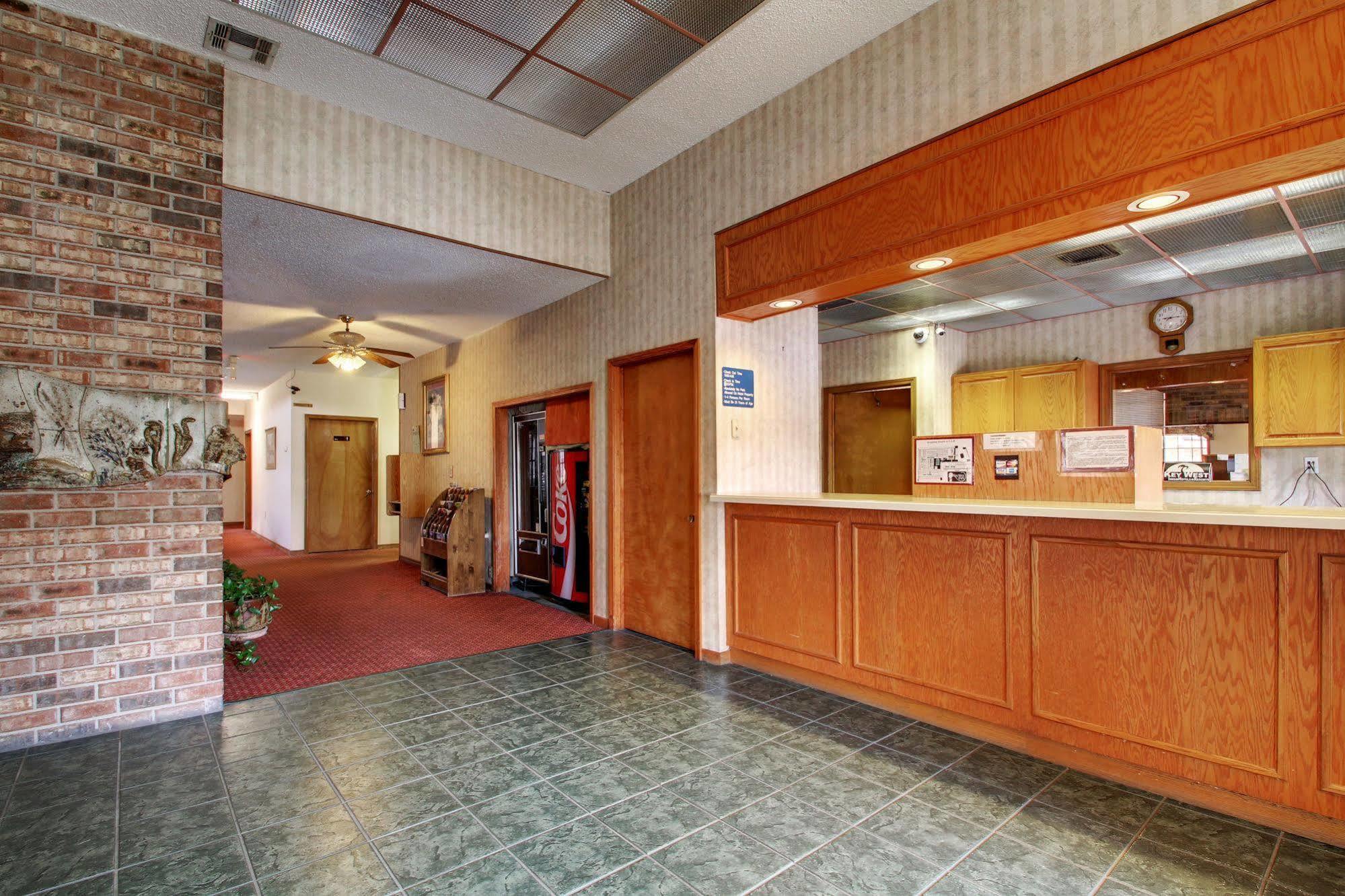 Hotel Del Sol - Pensacola Ferry Pass Luaran gambar